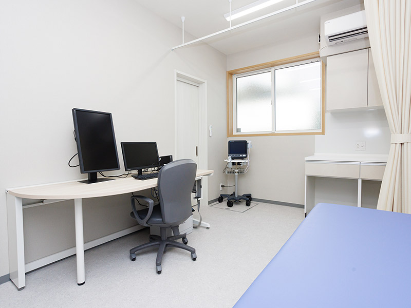 診察室 ②